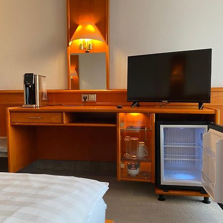Adamidis Hotel Altenmedingen Bagian luar foto
